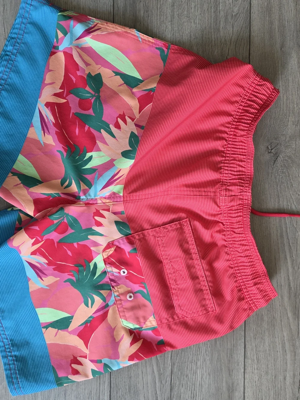 Vineyard Vines Boys Swim Trunks Small